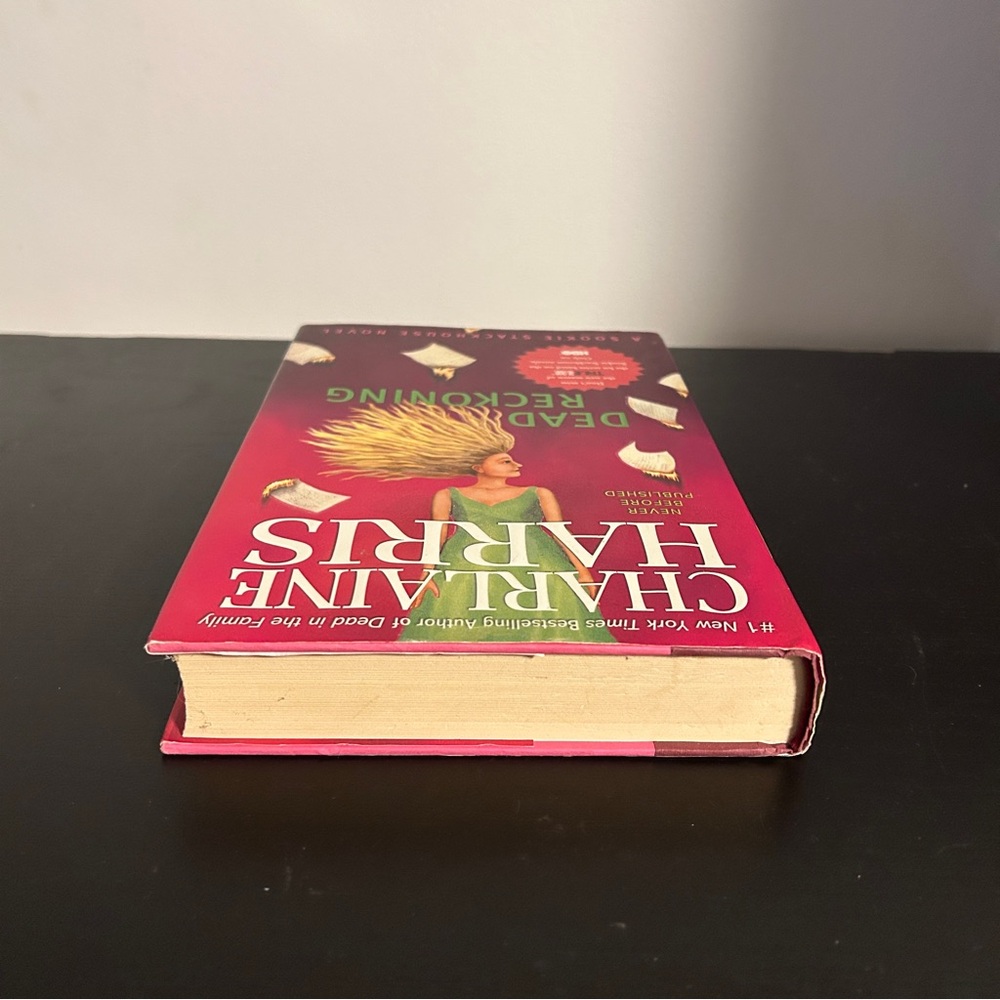 Charlaine Harris 'Dead Reckoning' True Blood Hardcover Book - Picture 6 of 6